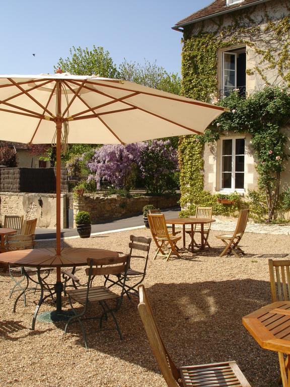 Le Relais Du Lyon D'Or Hotel Angles-sur-l'Anglin Exterior photo
