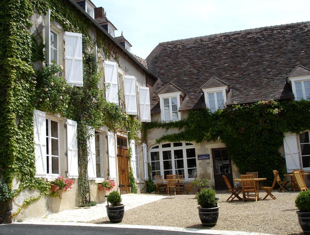 Le Relais Du Lyon D'Or Hotel Angles-sur-l'Anglin Exterior photo